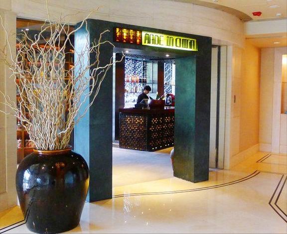 北京哪里可以吃到最正宗的烤鸭,真正的老北京人都在哪里吃烤鸭