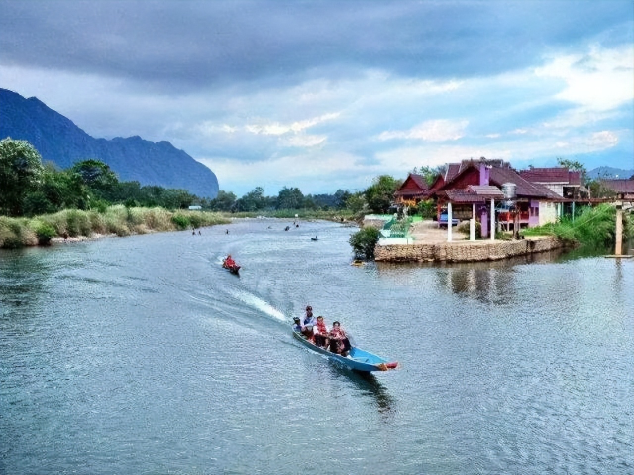 在老挝玩一礼拜要多少钱,在老挝花100万人民币