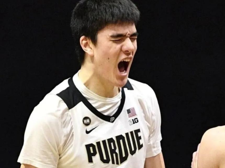 加拿大篮球队周志豪,加拿大华裔球员周志豪会华语吗