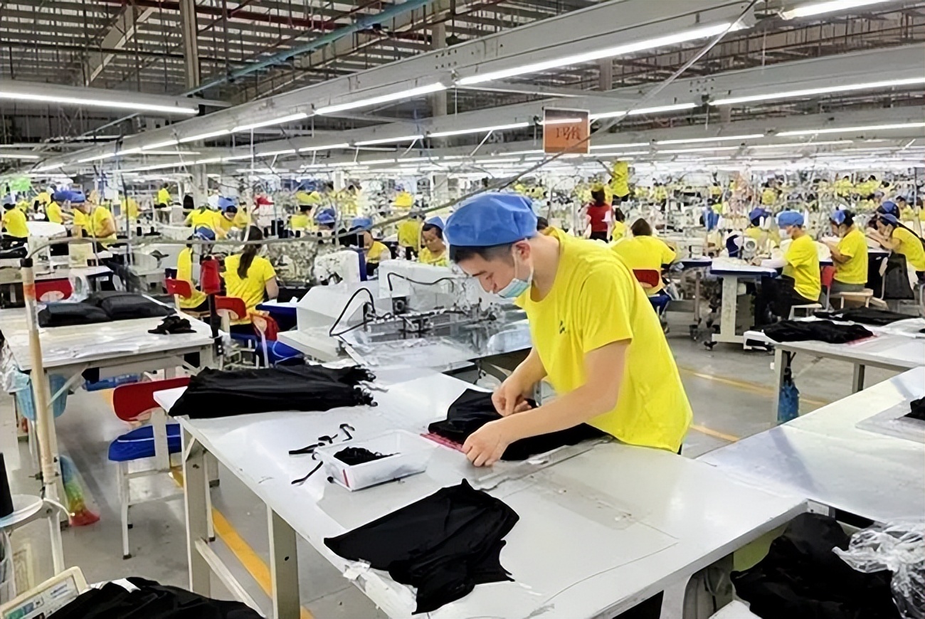 瀹夊窘鍥介檯绾虹粐鏈嶈浜т笟,鏈涙睙绾虹粐浜т笟