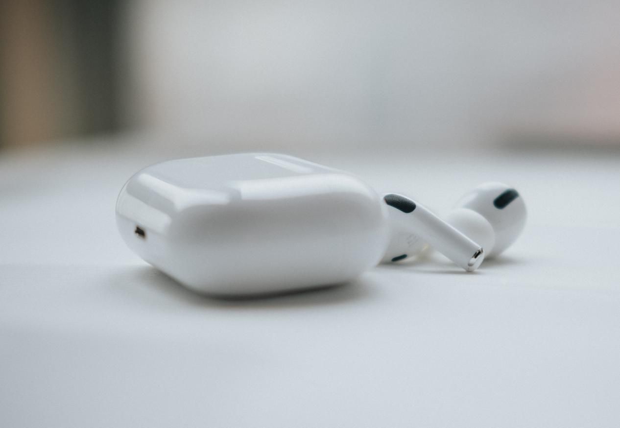 tws耳机和头戴式蓝牙耳机哪种好,tws蓝牙耳机适应什么手机