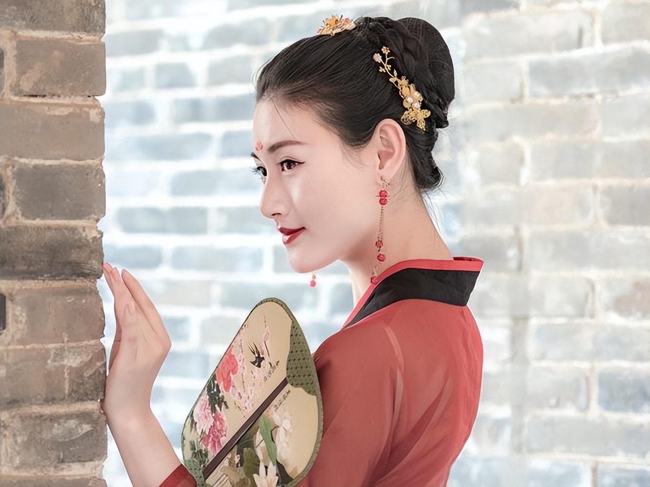 如何写好现代诗词的技巧,鉴赏诗词的方法和技巧