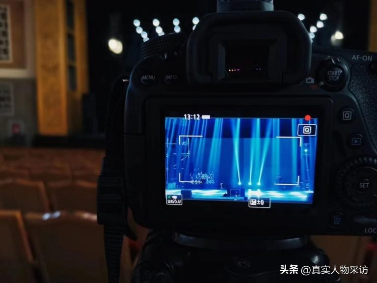 香港女生来内地读小学,香港女生来大陆上学