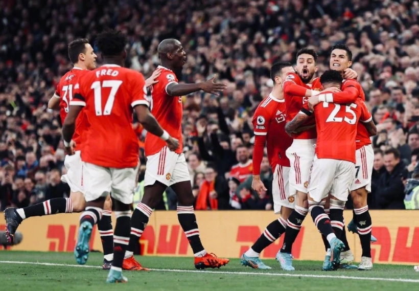 英超赛事推荐周六010维拉vs阿森纳,利物浦vs曼联比分预测推荐