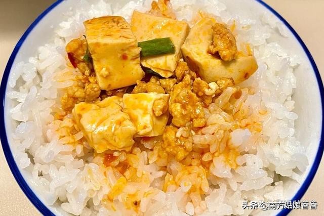 水豆腐怎么做下酒,水豆腐怎么做好吃辣