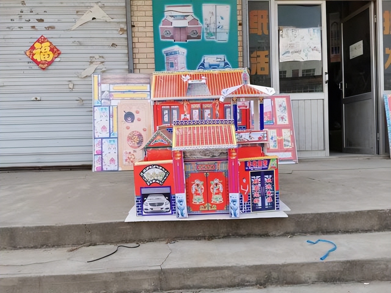 中国殡葬第一村：机器取代人工，殡葬品“不创新就活不下去”，但寿衣创新“回不了本”