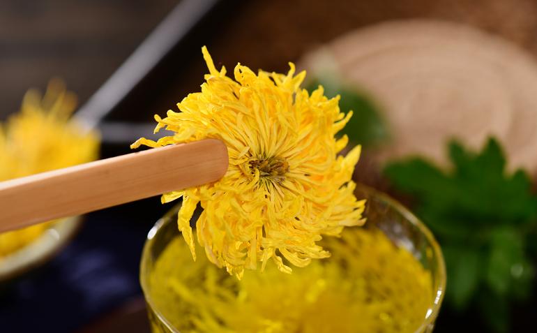 冬季上火喝哪四款茶饮可有效降火,夏季清火茶养生茶