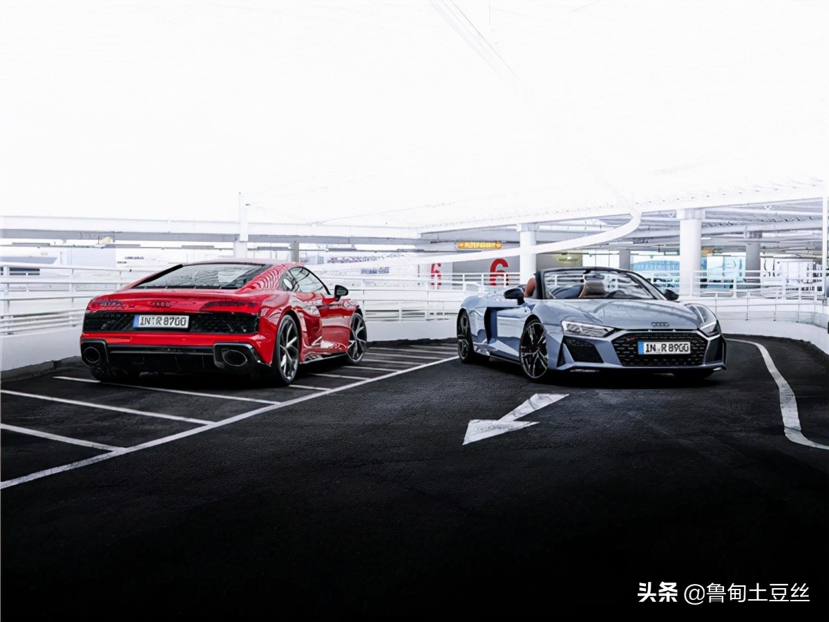 奥迪r8v10,17款奥迪r8v10coupe测评