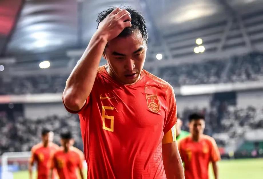 重庆队退出中超的原因,重庆足球队解散青训咋办