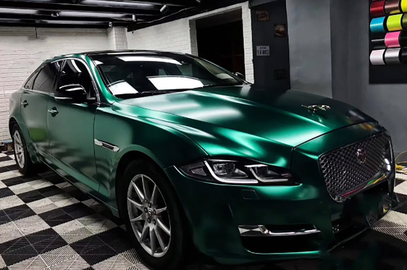 车子贴膜年检为什么要撕,汽车贴膜后审车能过吗