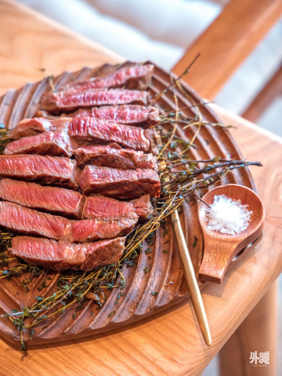 上海新晋热门打卡地，在红砖窑厂里喝咖啡、露营