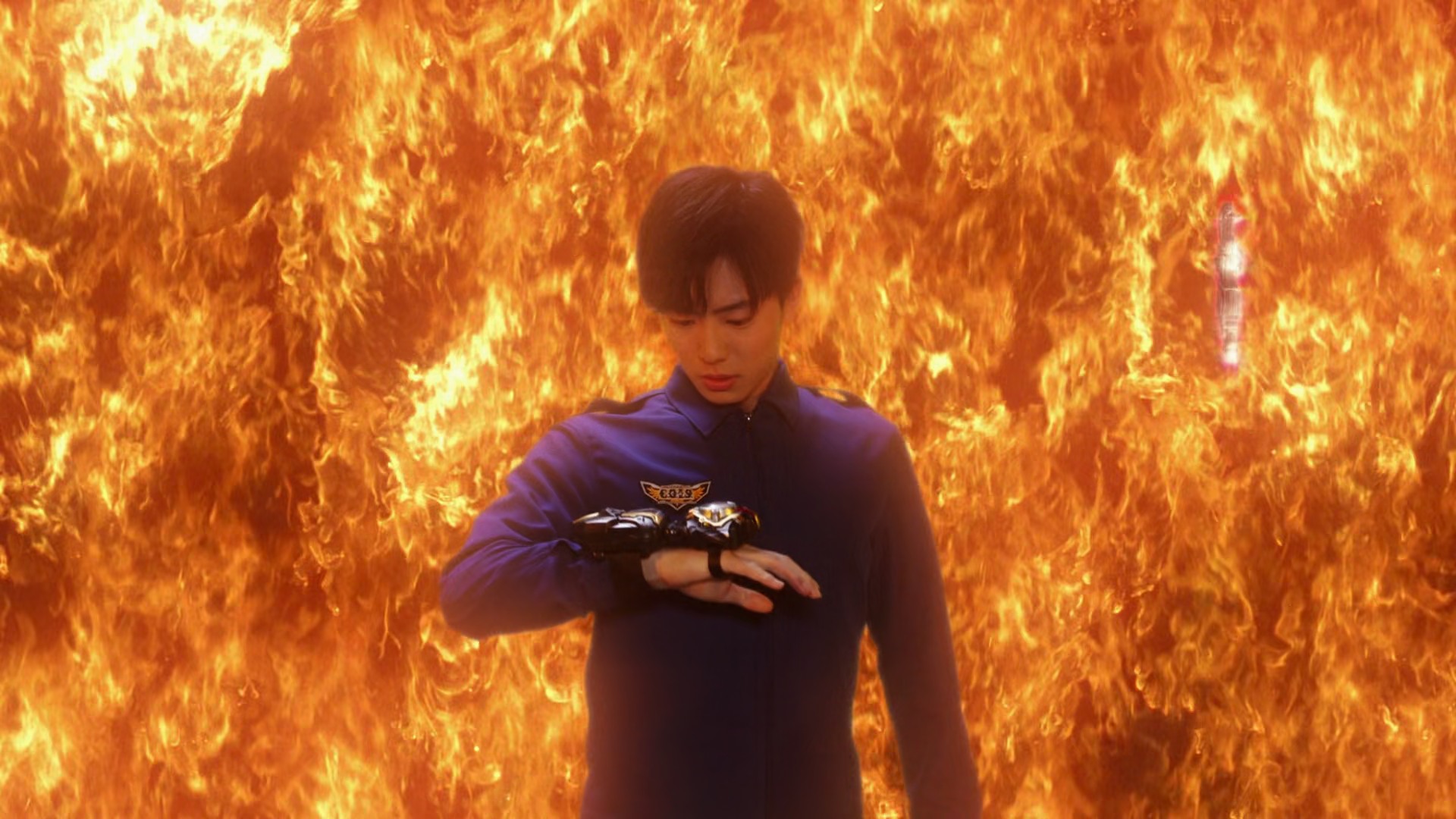 ​新生代戴拿变身器公开，将以特殊方式联动卡牌变身