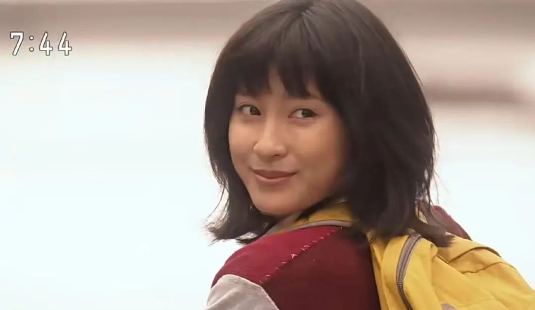 还记得《哥哥太爱我》的妹妹土屋太凤吗？她当妈妈啦！