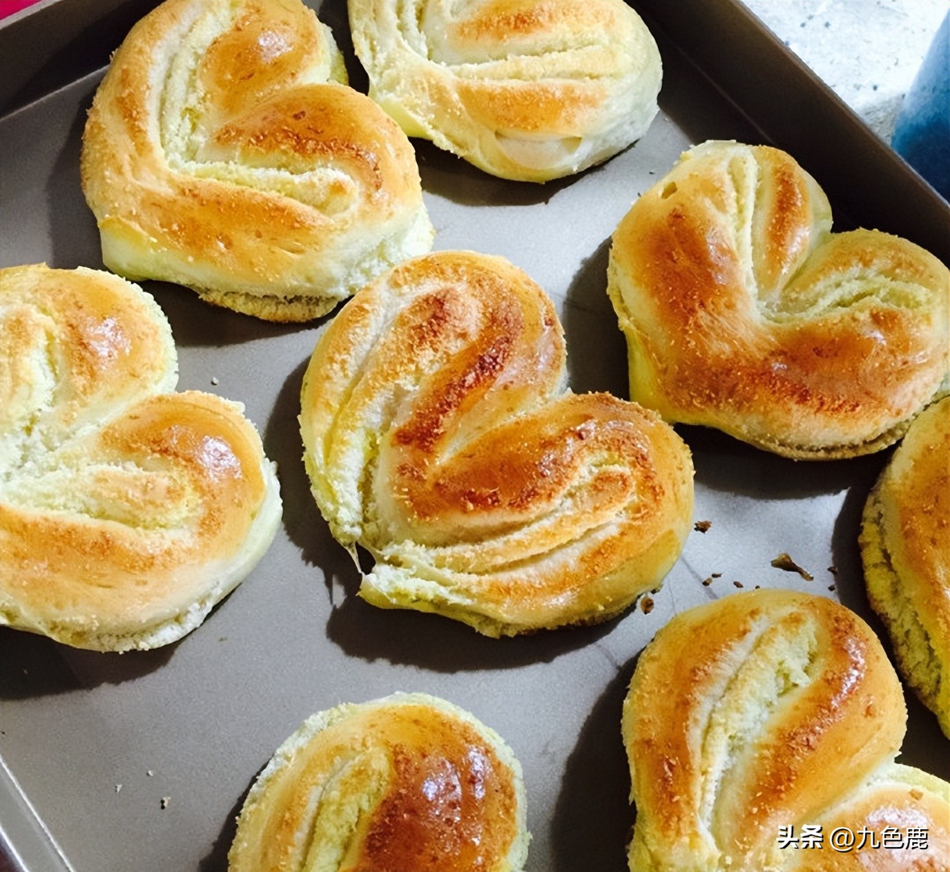 情人节给情人送什么小礼物最好,情人节给爱人做个蛋糕