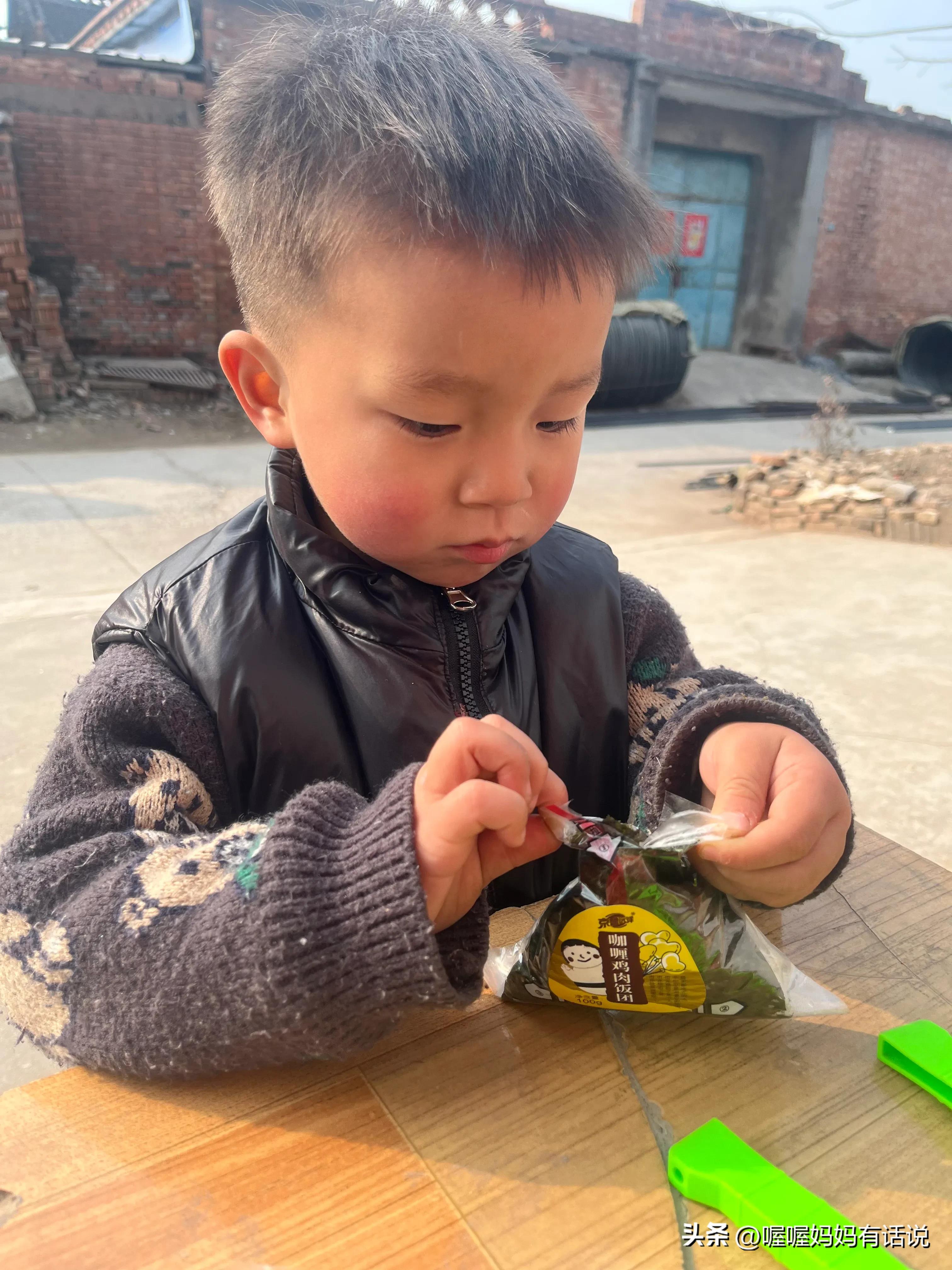 女孩子要富养男孩要穷养,女孩子富养指哪些方面