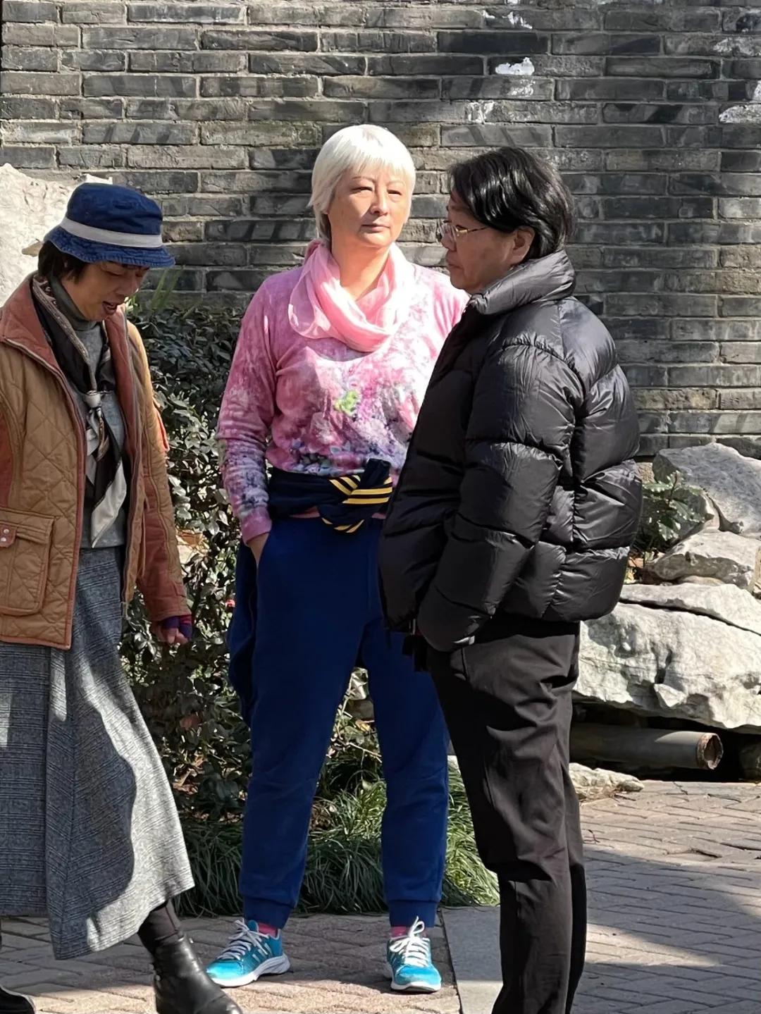 抖音里不敢点赞的女明星,上海最显年轻的网红