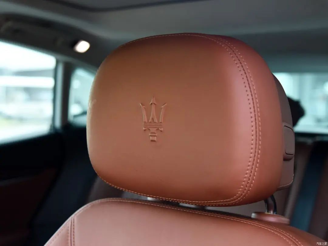 狂飙陈书婷霸气时刻,狂飙陈书婷开的车