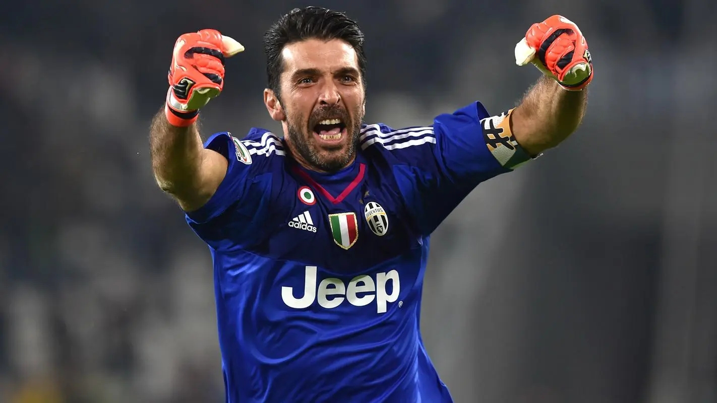 布冯五大经典扑救法,卡西布冯诺伊尔门将