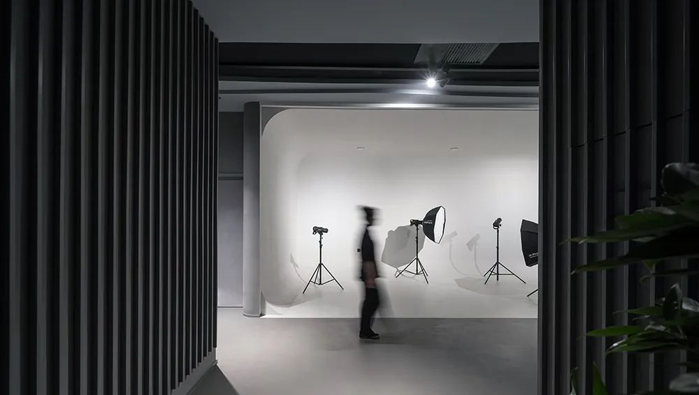 RhineScheme莱茵之华：无限可能的世界-某影视公司北京办公室