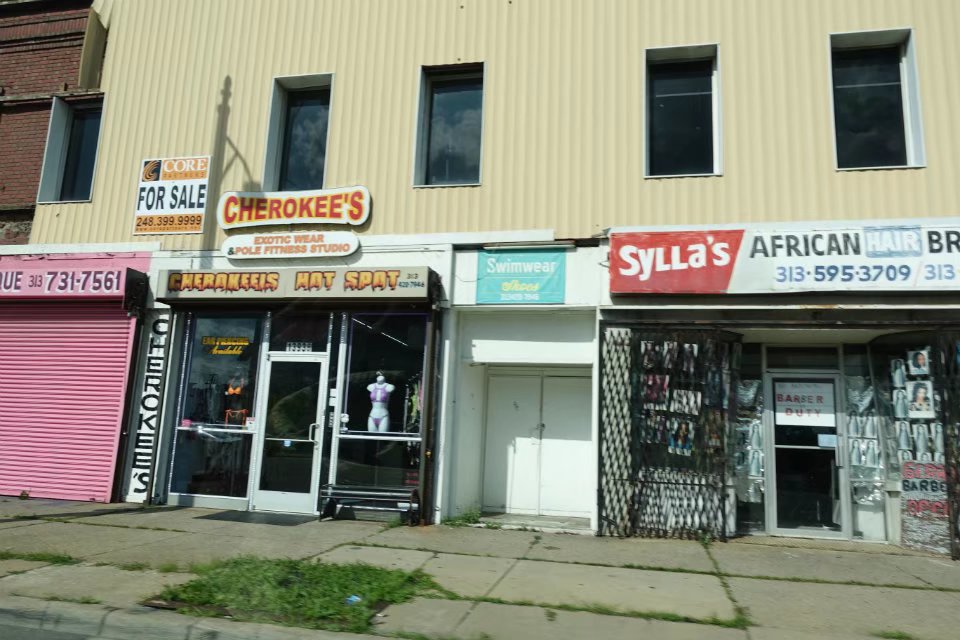 底特律是真实存在的城市吗,底特律以前有多繁华