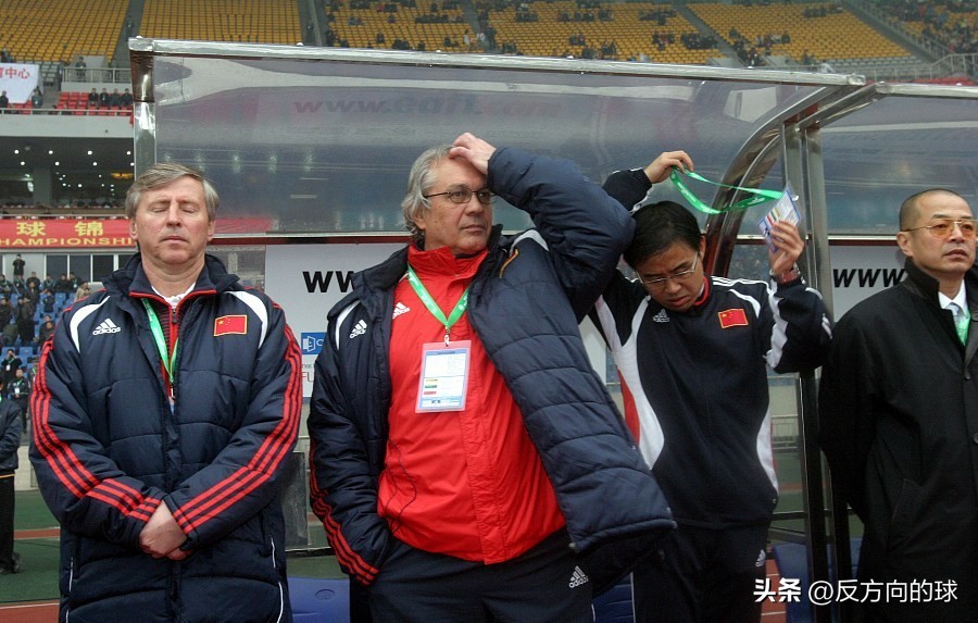 荒唐！名记揭足协高层往事：不识安贞焕卡纳瓦罗，球员转会他抽成