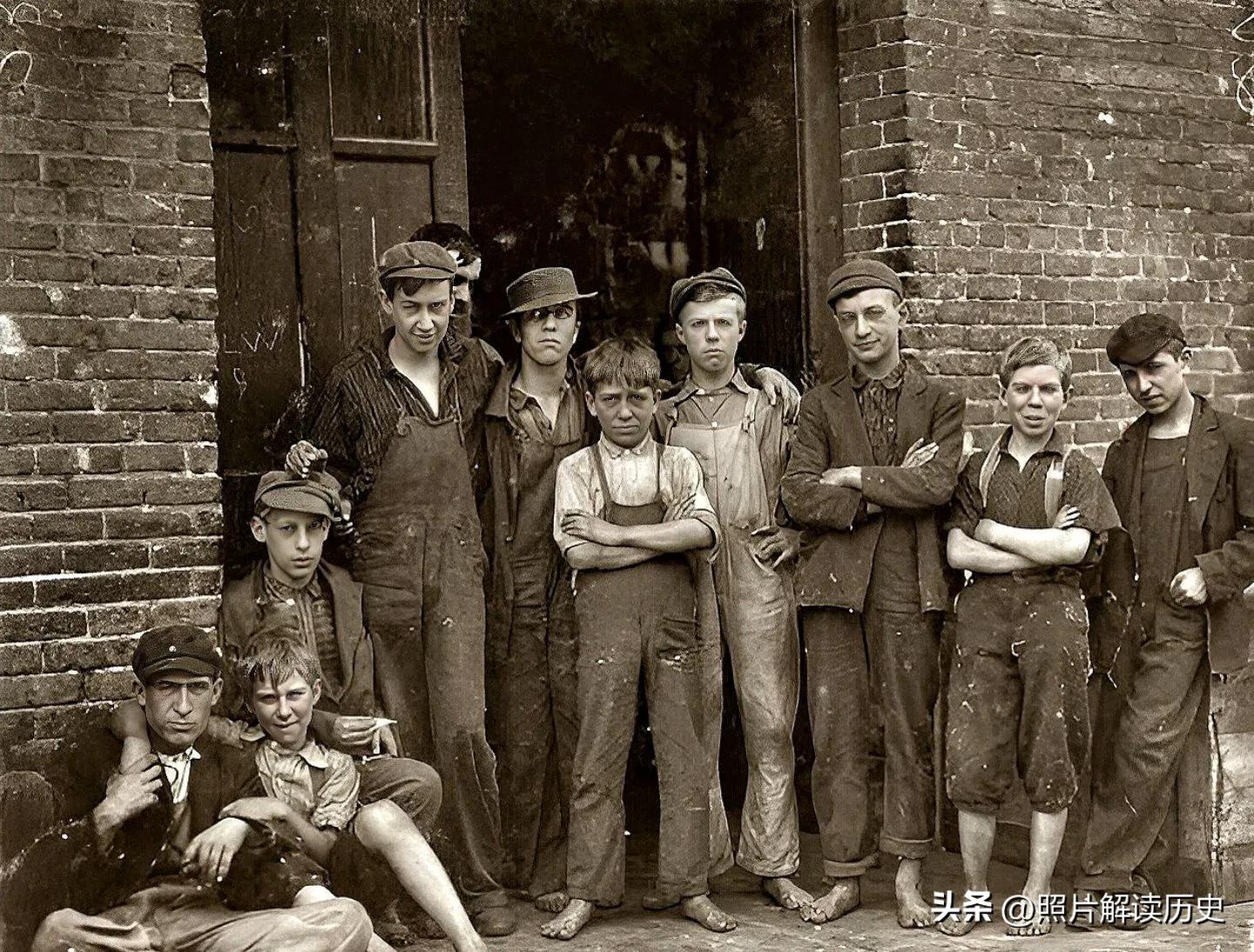 从当兵差点没人要，到一人劝降1500名日军，盖伊的一生非常精彩