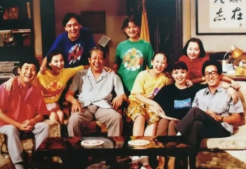 房市和投资哪个更赚钱,房市和楼市投资