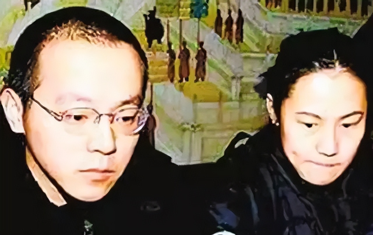 王菲和谢霆锋最真实感情最新消息,谢霆锋王菲机场牵手说明了什么