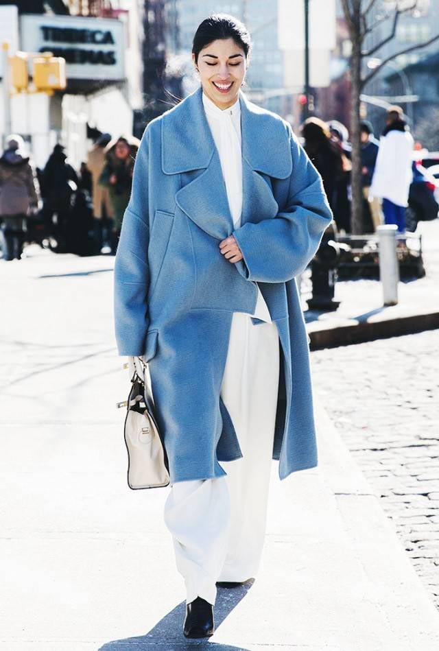 秋冬穿大衣好看吗,黑色大衣的三个最佳配色