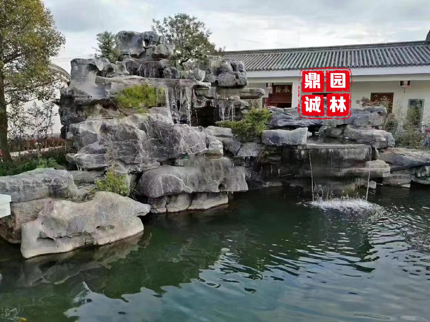 太湖石假山鱼池设计效果图,英德石假山鱼池设计效果图