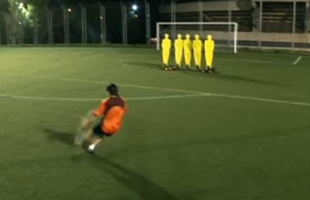 签名球衣哈兰德和姆巴佩,哈兰德和姆巴佩交过手吗