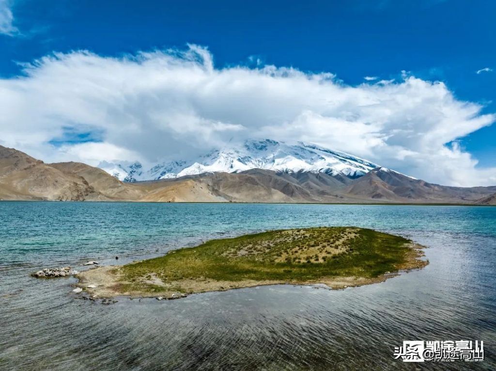 慕士塔格峰冰裂缝,慕士塔格峰2021