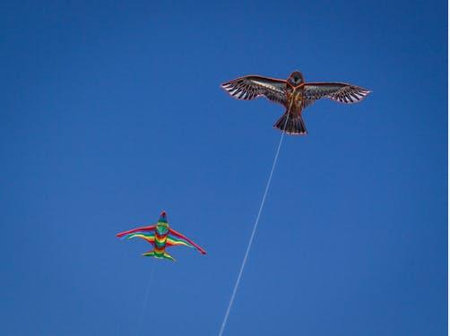 风筝应该怎么放才放得起来,没有风怎么把风筝放起来