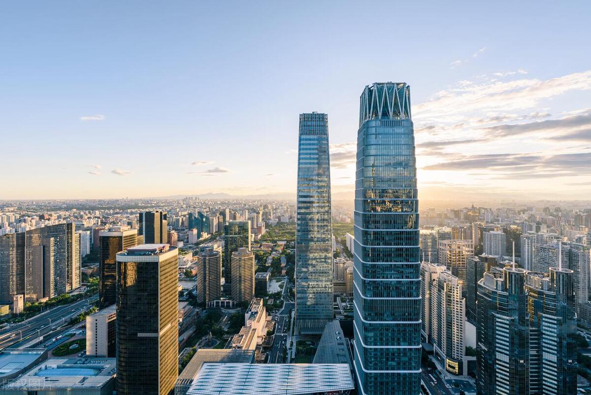 年轻人为什么要拼命工作,为什么现在年轻人想要考编制