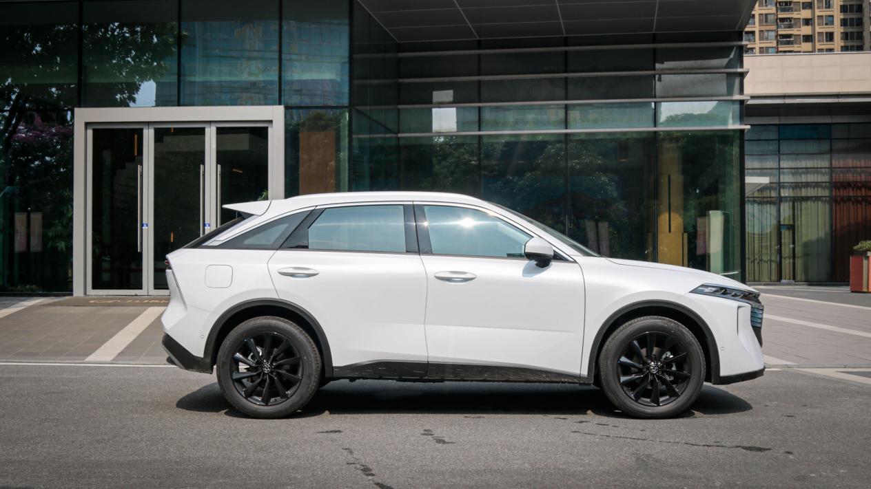 深度试驾启辰大vdd-i,启辰大v湿式双离合试驾