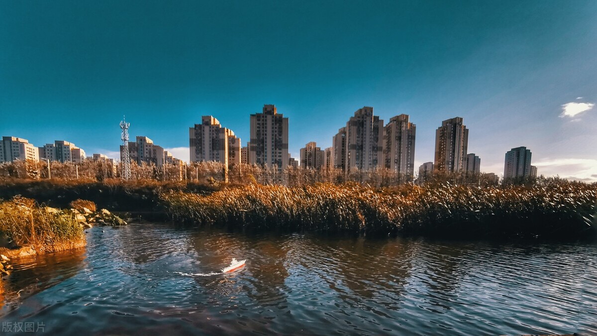 冬天哪里温泉度假村最好,泡温泉地方推荐室内温泉