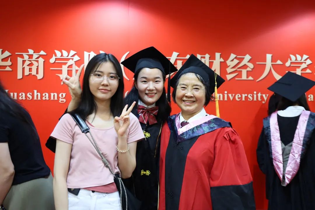 广州华商学院18届,广州华商学院学士学位证获得条件