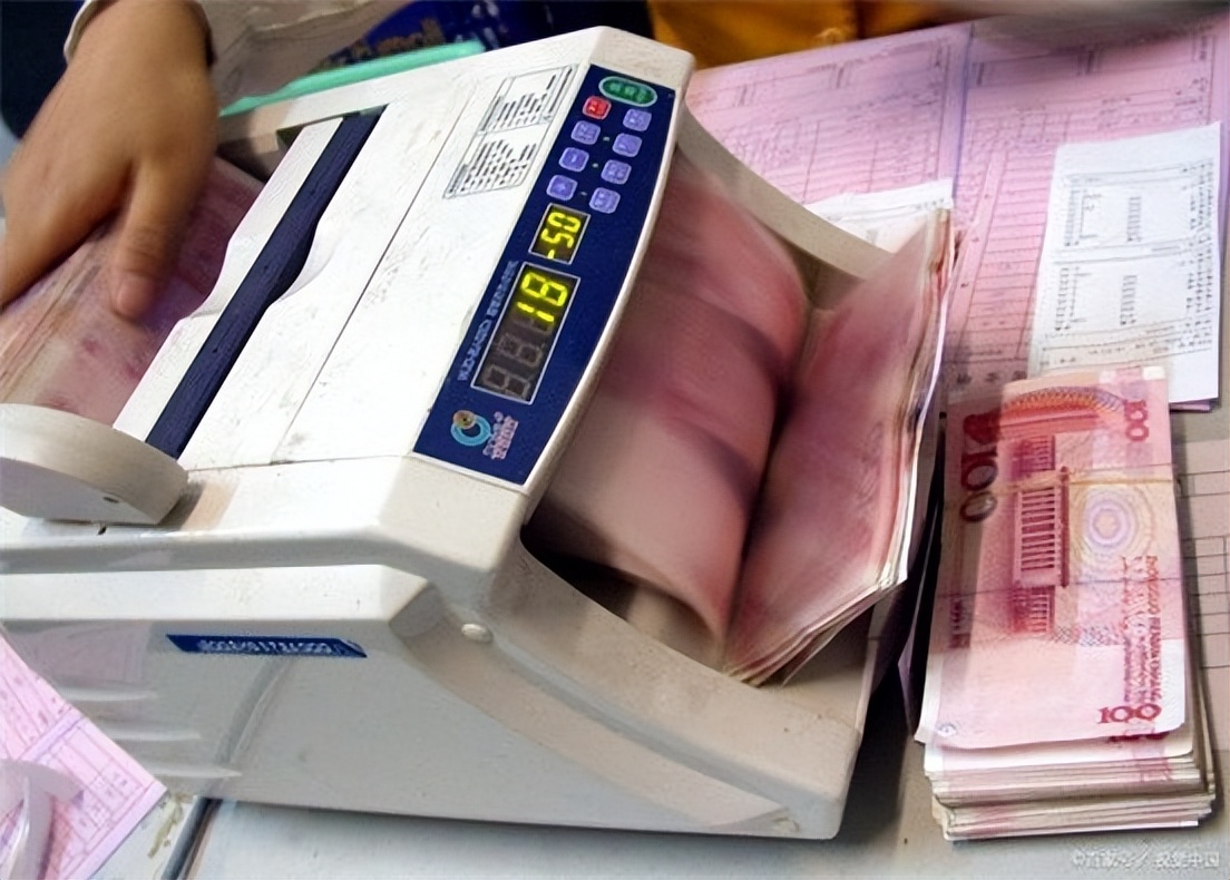 银行存款无法提现应该如何处理,多地储户无法提现