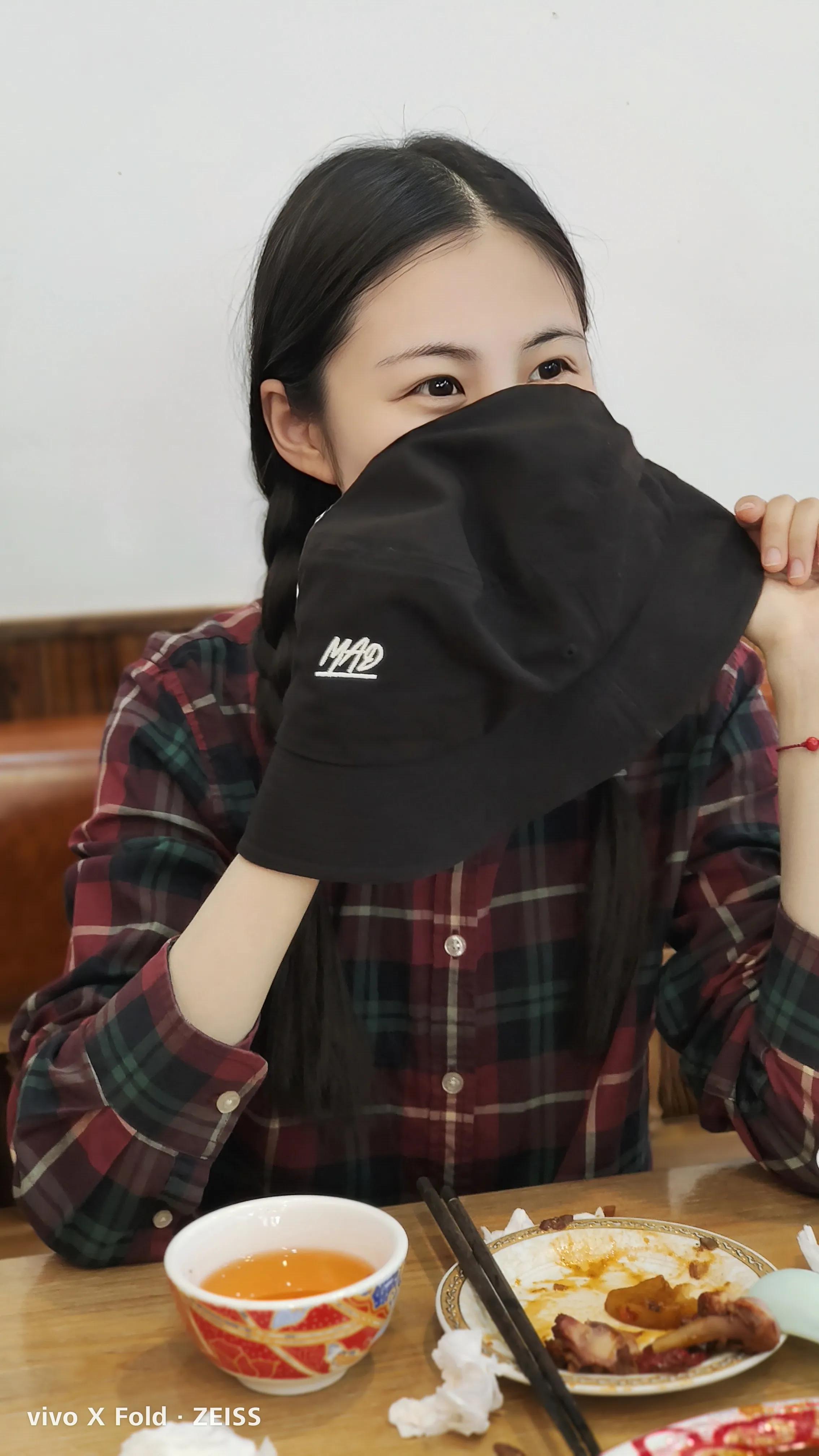 vivoxfold折叠屏手机怎么样,vivoxfold折叠屏手机值得入手吗