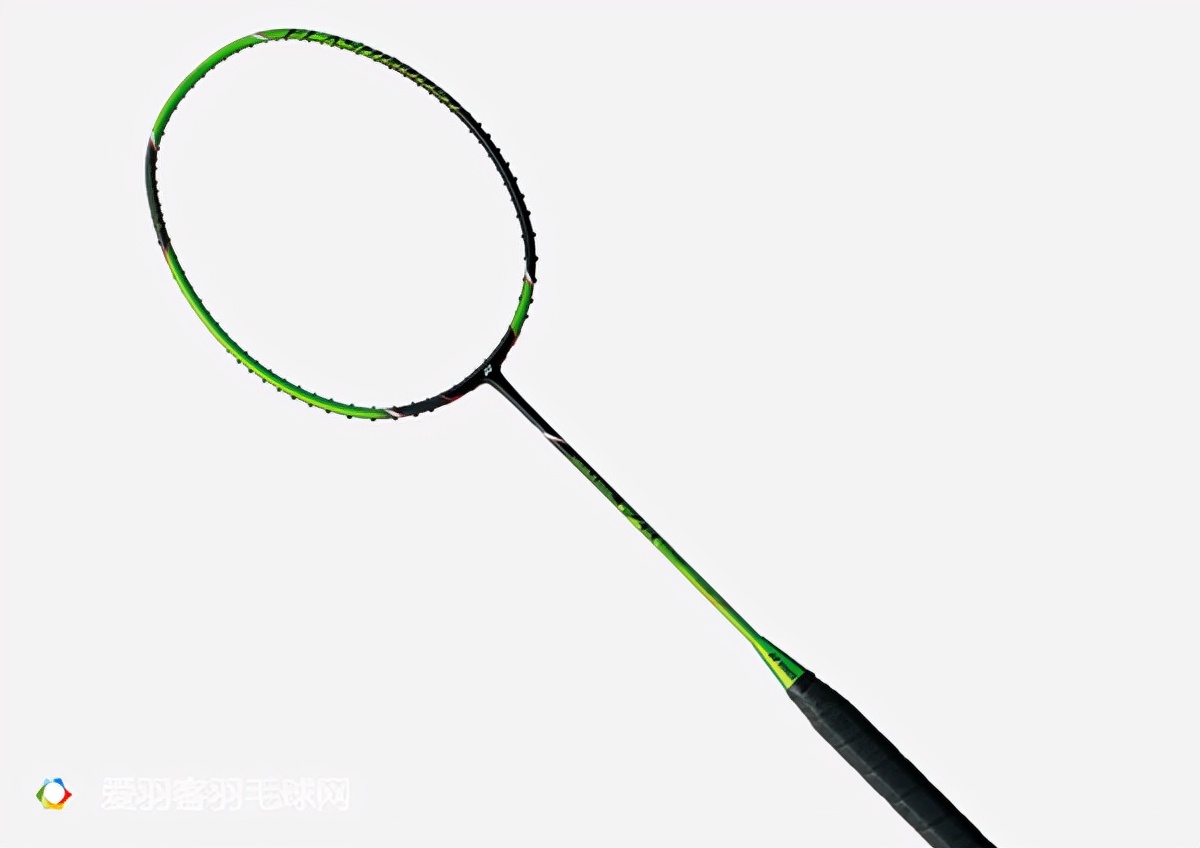 李宁高颜值的羽毛球拍推荐,羽毛球拍推荐100元高颜值