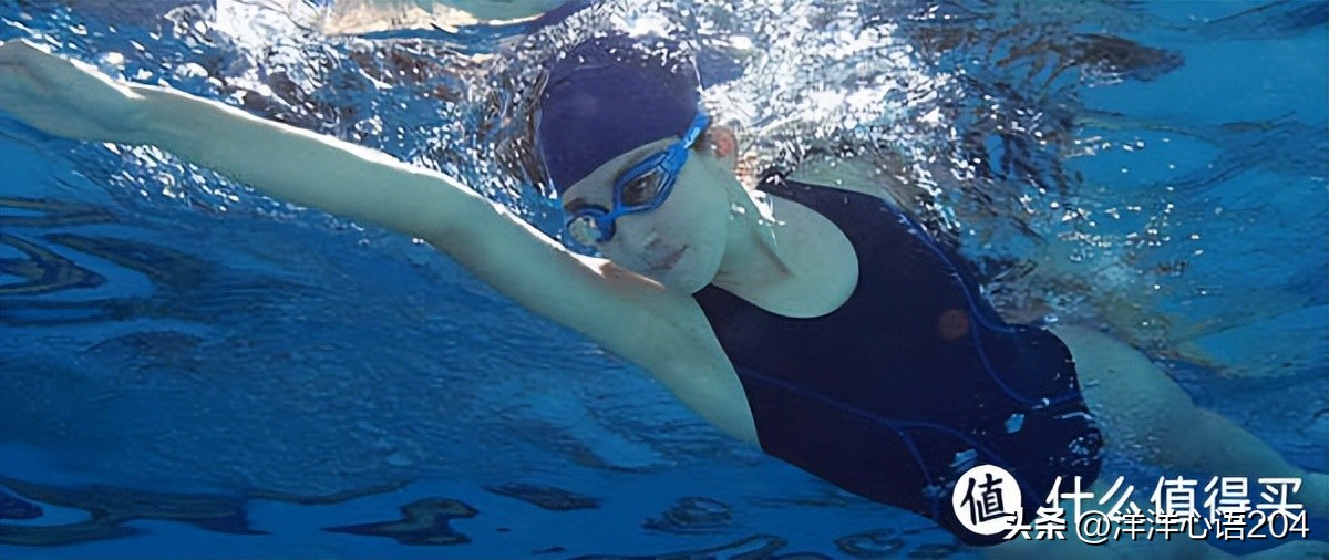 室外游泳装备大攻略,夏日海边休闲度假露天泳池