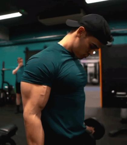 肱二头肌训练动作无器械麒麟臂,如何徒手练出麒麟臂肱二头肌