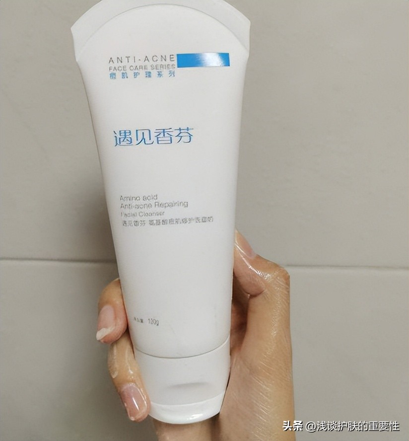 女孩子青春期适合用什么护肤品,青春期的女孩子适合哪些护肤品