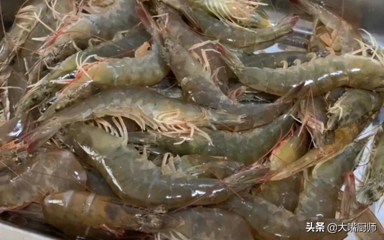 孩子长个子必吃芝麻核桃,小孩喝核桃牛奶对身体好