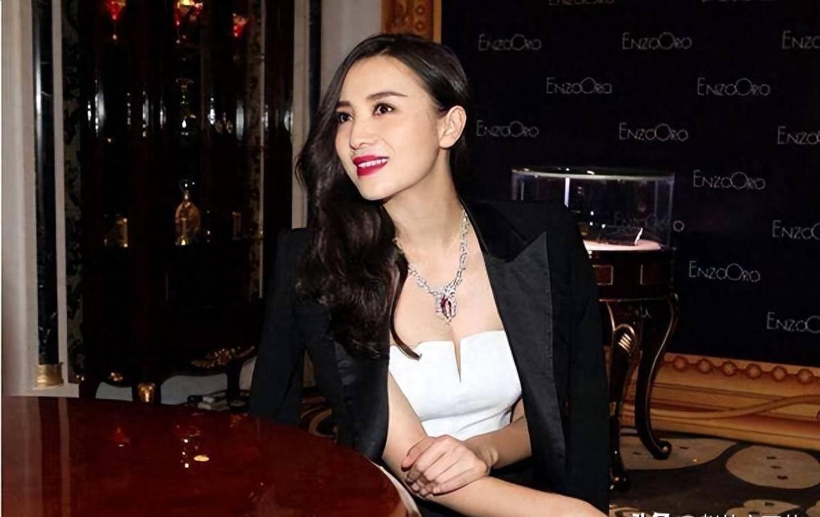 狂热激情：私交纷争，戏中换爱，浪姐宋佳大揭秘！