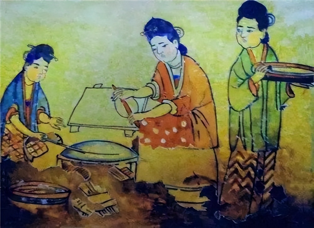 皇帝吃饭“食不过三”，剩下的食物去往哪里，竟形成一条产业链