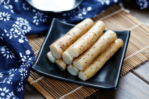 肠胃炎吃什么食物会好转,肠胃炎的症状及治疗吃什么食物好