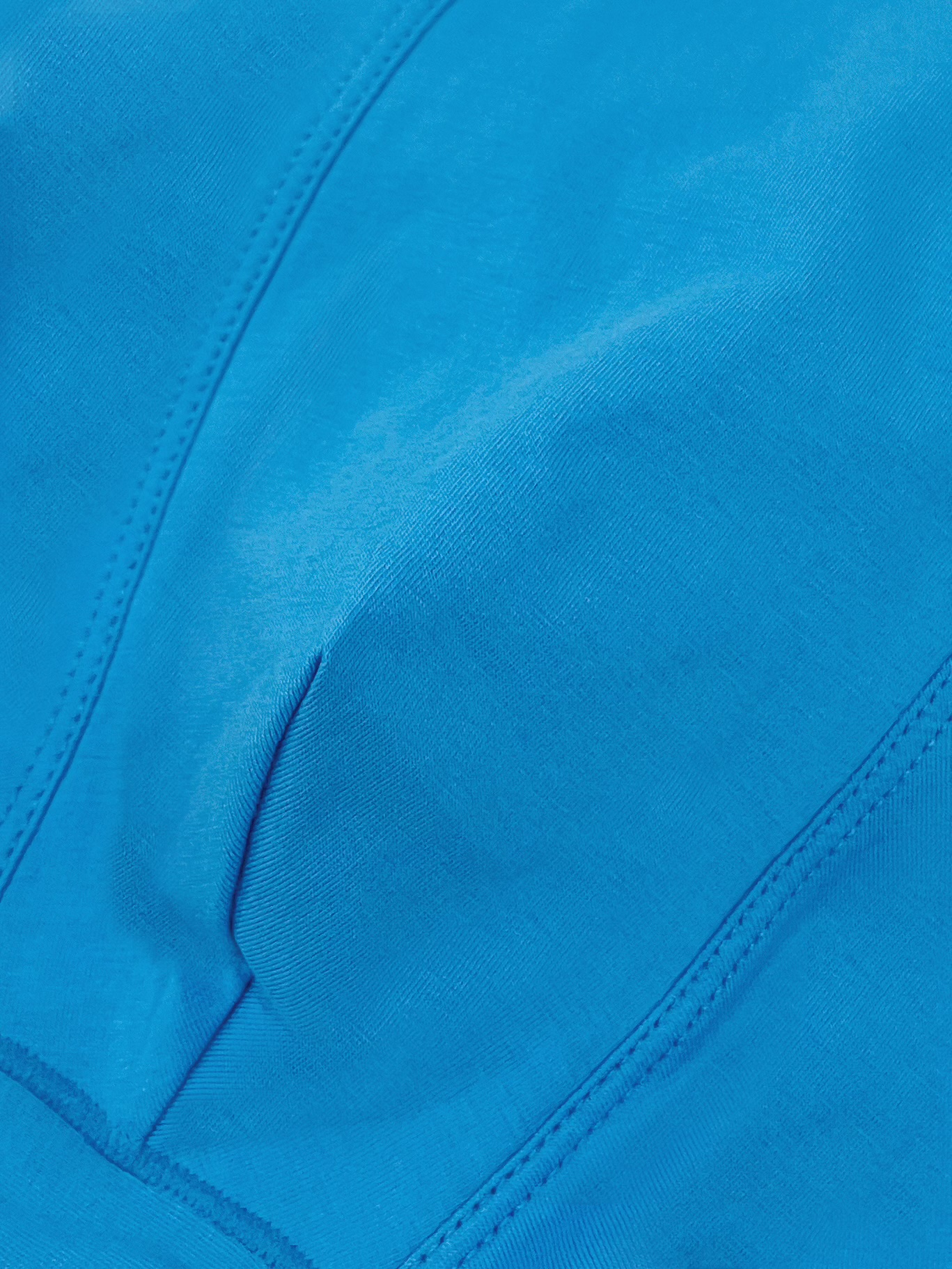 和它的相处，就像老友一般舒适！穿上这条*裤内**，尽享舒爽！