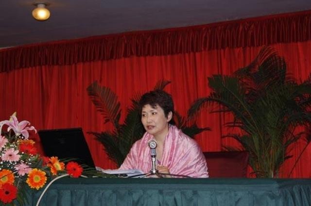 宁辛还在央视吗,主持人宁辛个人简介