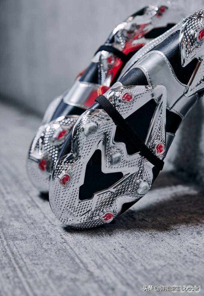 阿迪达斯predator发布会,阿迪达斯descente联合出品